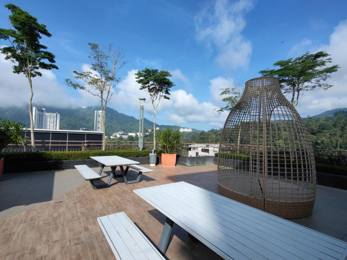 Friends & Family Apartment At Midhill Genting 8Pax Free Wifi Dataran Tinggi Genting Bagian luar foto